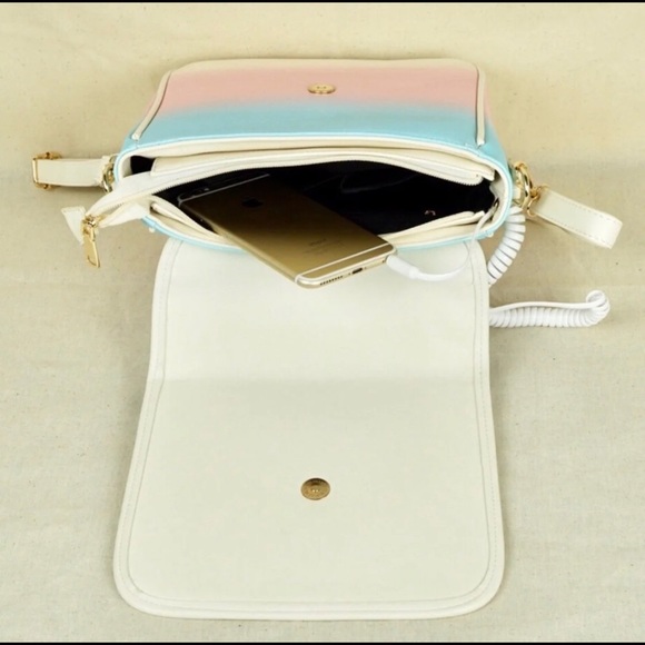Telephone Crossbody Bag - Picture 3 of 7